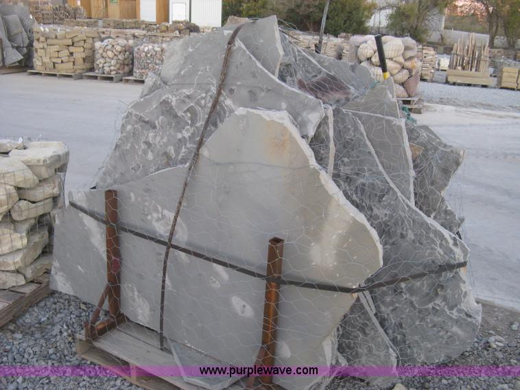 image for item BF9543 Arkansas blue premium stand up flagstones