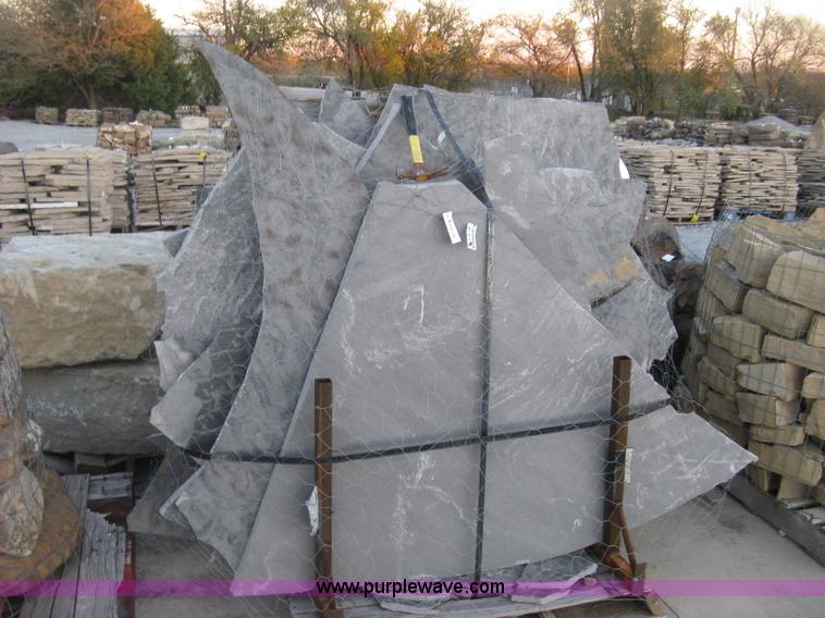 image for item BF9572 Arkansas blue gray premium stand up flagstone