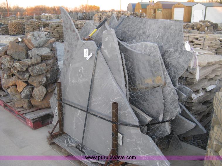 image for item BF9572 Arkansas blue gray premium stand up flagstone