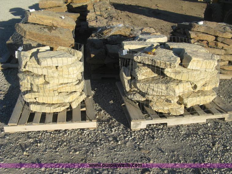 Kansas native limestone in Wichita, KS Item BF9688 sold Purple Wave