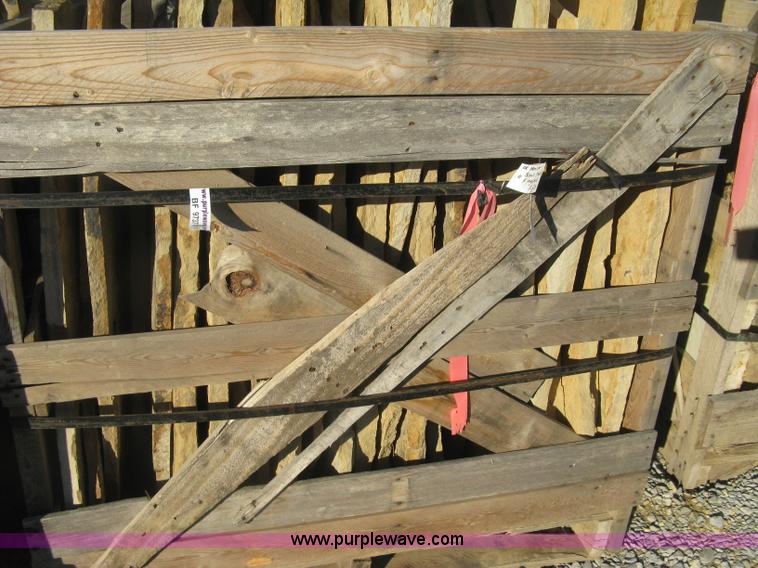 image for item BF9737 Oklahoma premium stand up brown flagstones