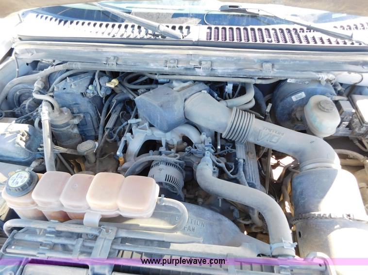 image for item AW9433 1999 Ford F250 Ext. Cab pickup truck