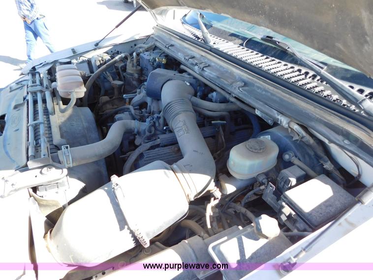 image for item AW9433 1999 Ford F250 Ext. Cab pickup truck