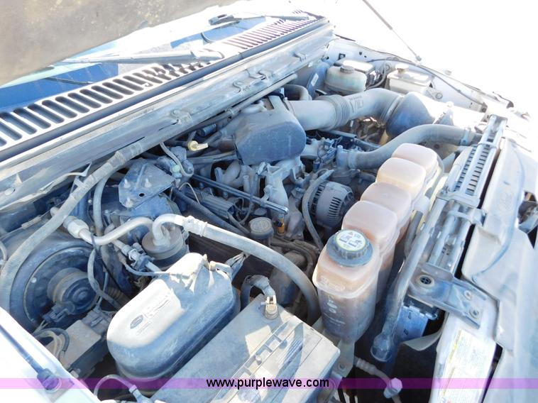 image for item AW9433 1999 Ford F250 Ext. Cab pickup truck