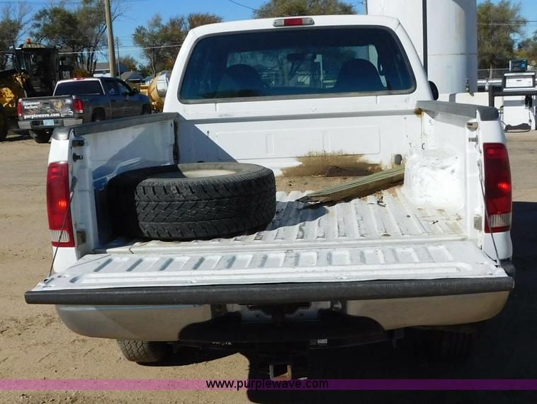 image for item AW9433 1999 Ford F250 Ext. Cab pickup truck