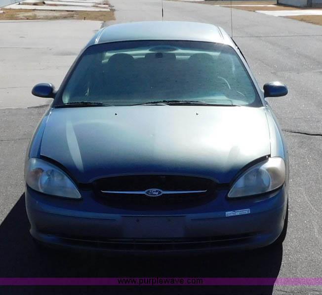 image for item AW9434 2000 Ford Taurus