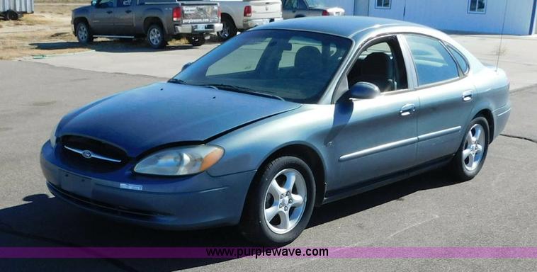 image for item AW9434 2000 Ford Taurus