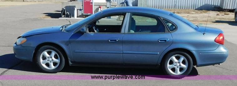 image for item AW9434 2000 Ford Taurus