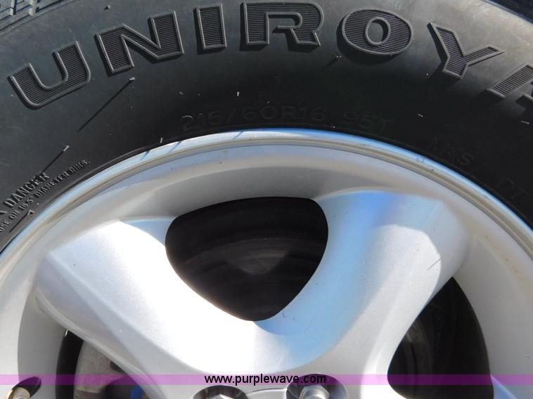 image for item AW9434 2000 Ford Taurus