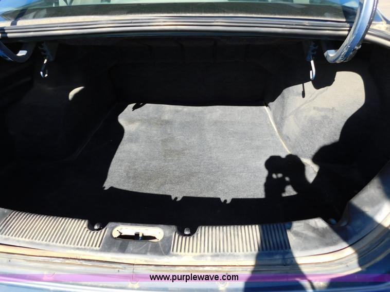 image for item AW9434 2000 Ford Taurus