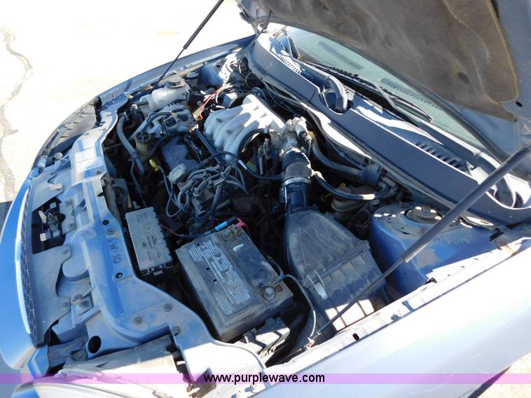 image for item AW9434 2000 Ford Taurus