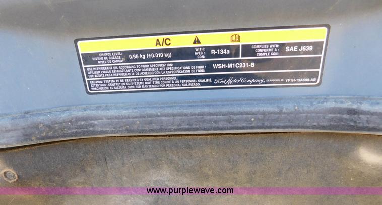 image for item AW9434 2000 Ford Taurus