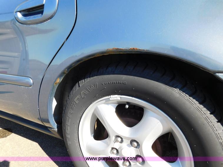 image for item AW9434 2000 Ford Taurus