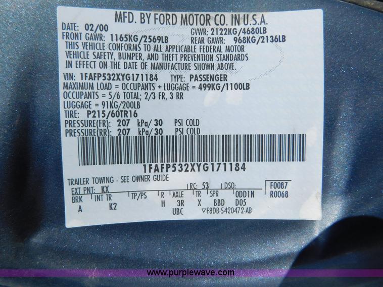 image for item AW9434 2000 Ford Taurus