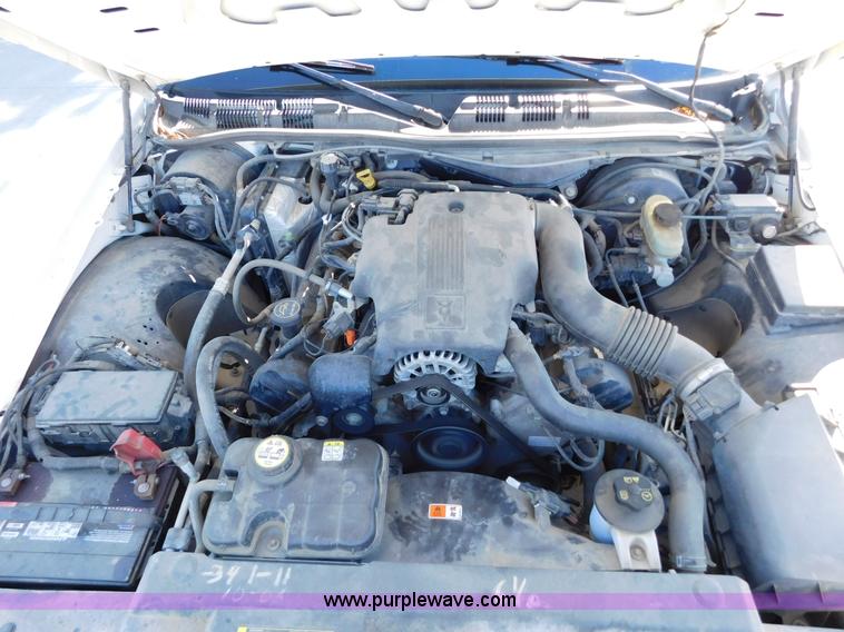 image for item AW9435 2003 Ford Crown Victoria Police Interceptor