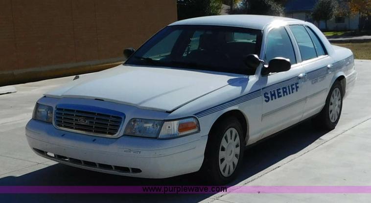 image for item AW9436 2009 Ford Crown Victoria Police Interceptor