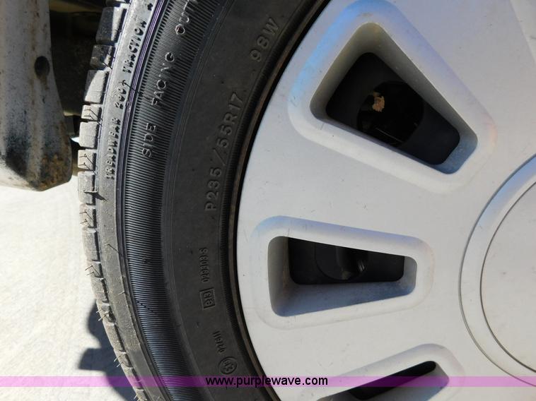 image for item AW9436 2009 Ford Crown Victoria Police Interceptor