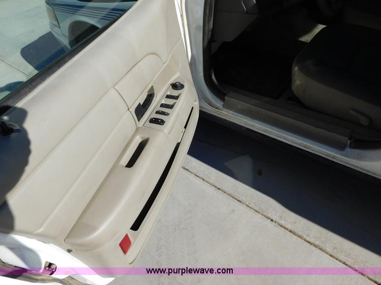 image for item AW9436 2009 Ford Crown Victoria Police Interceptor