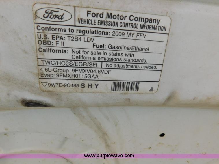 image for item AW9436 2009 Ford Crown Victoria Police Interceptor