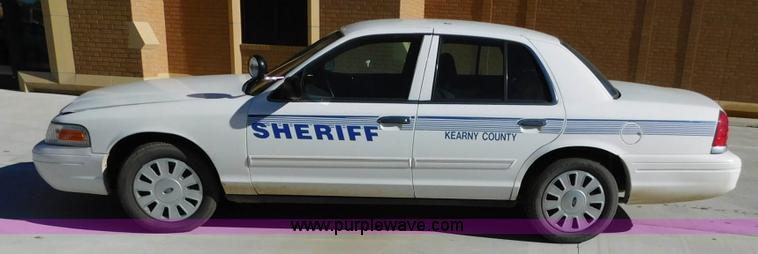image for item AW9437 2010 Ford Crown Victoria Police Interceptor