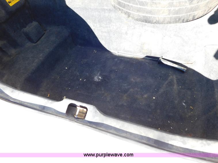 image for item AW9437 2010 Ford Crown Victoria Police Interceptor