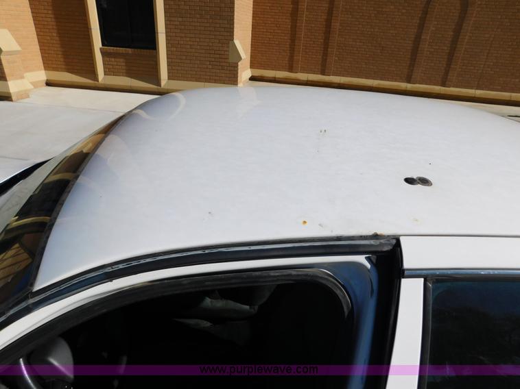 image for item AW9437 2010 Ford Crown Victoria Police Interceptor