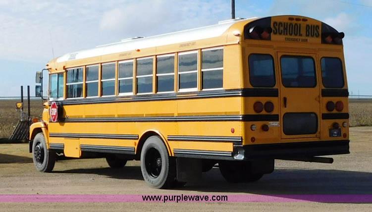 2002 Freightliner FS65 school bus in Hugoton, KS | Item AW9442 sold ...
