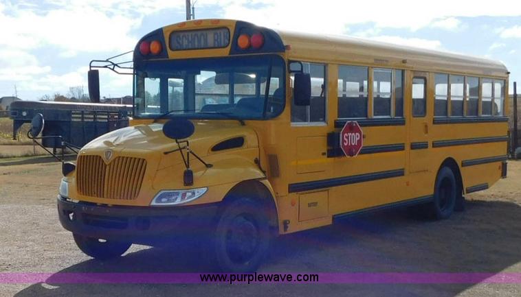 image for item AW9443 2005 International PB10500 school bus