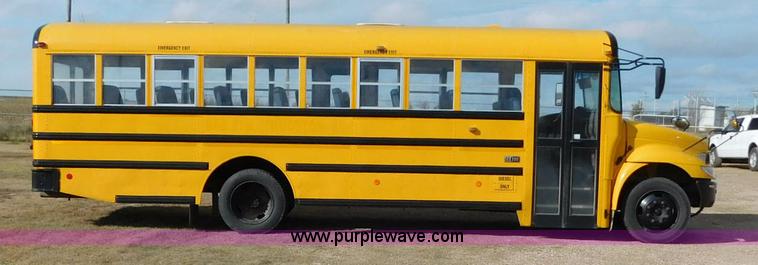 image for item AW9443 2005 International PB10500 school bus