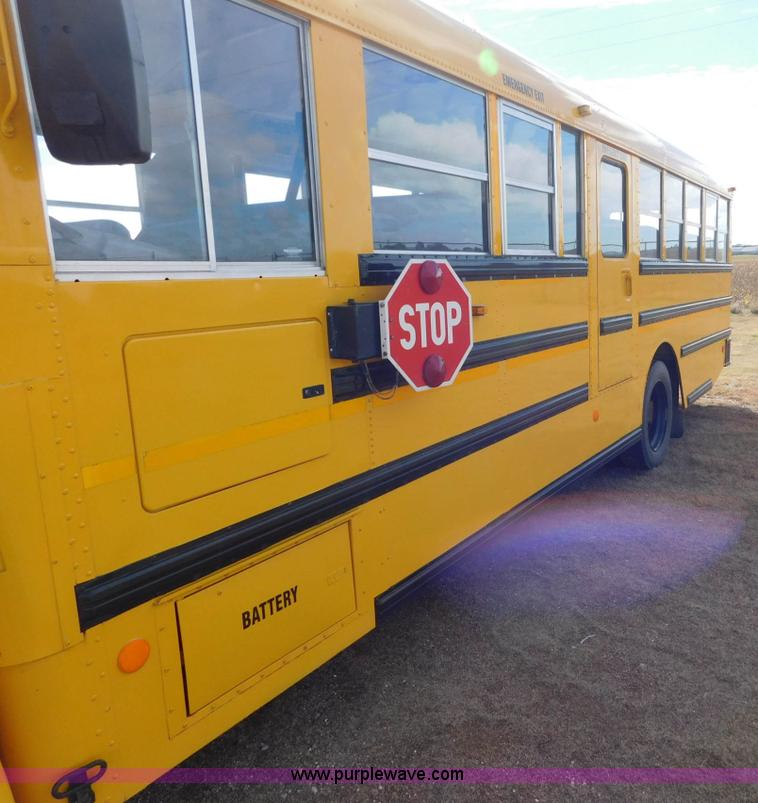 image for item AW9443 2005 International PB10500 school bus