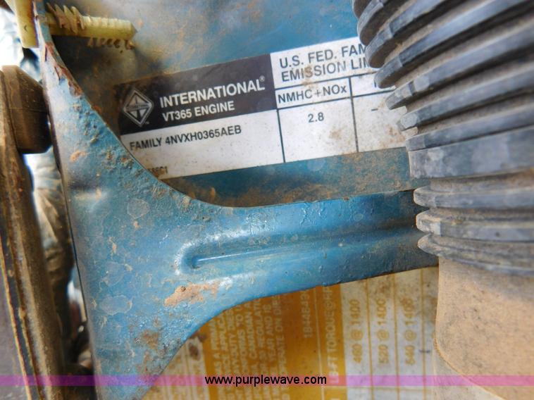 image for item AW9443 2005 International PB10500 school bus