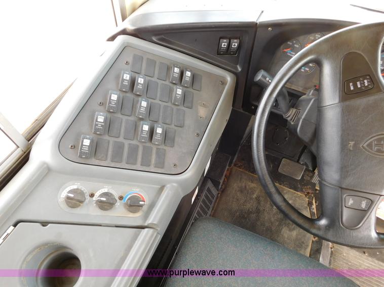 image for item AW9443 2005 International PB10500 school bus