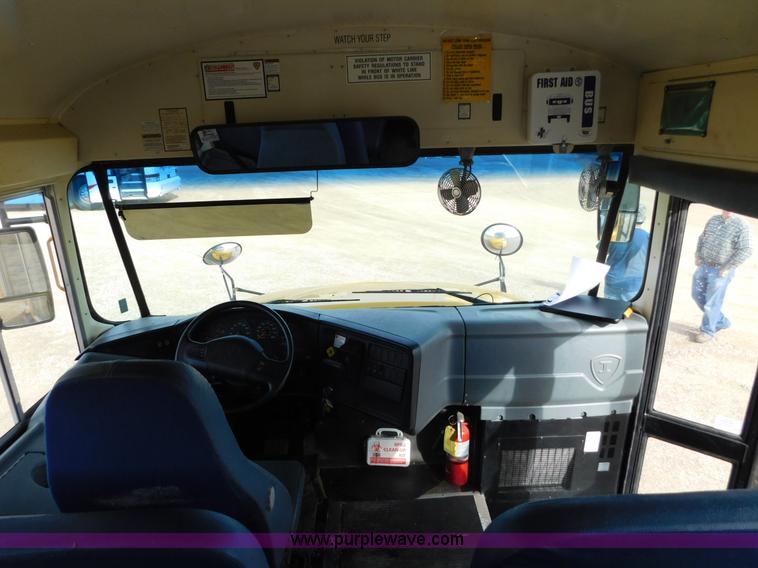 image for item AW9443 2005 International PB10500 school bus