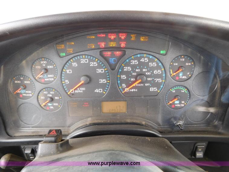 image for item AW9443 2005 International PB10500 school bus