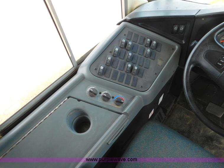 image for item AW9443 2005 International PB10500 school bus