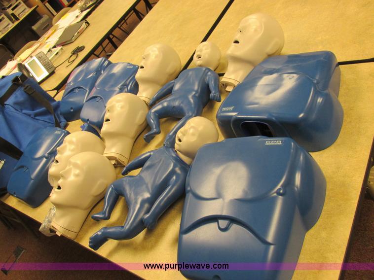CPR equipment dummies and bags in Linn, MO Item AW9622 sold Purple Wave