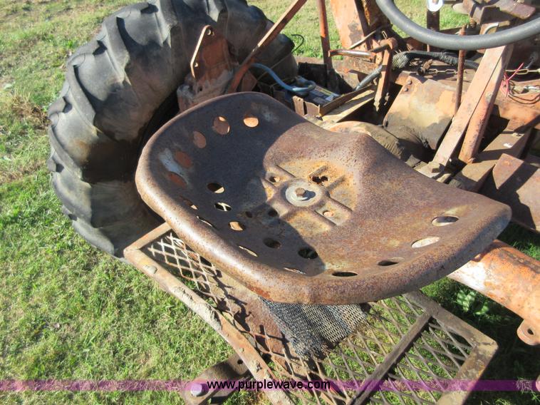 image for item BB9059 Allis Chalmers WC motor grader