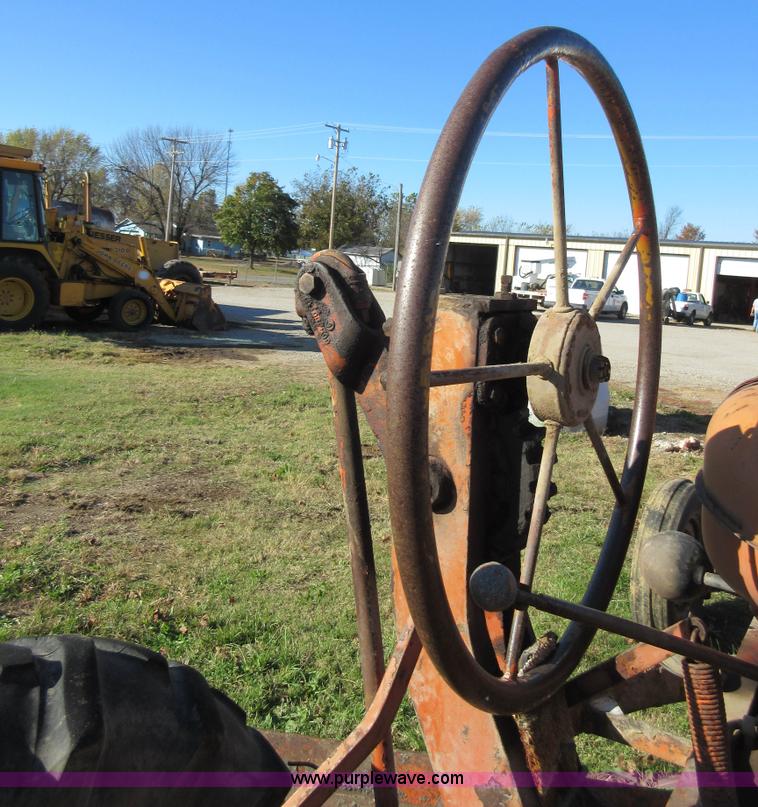 image for item BB9059 Allis Chalmers WC motor grader