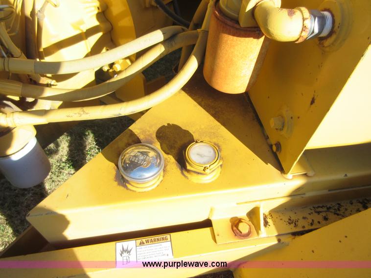 image for item BB9062 Vermeer 1230 brush chipper