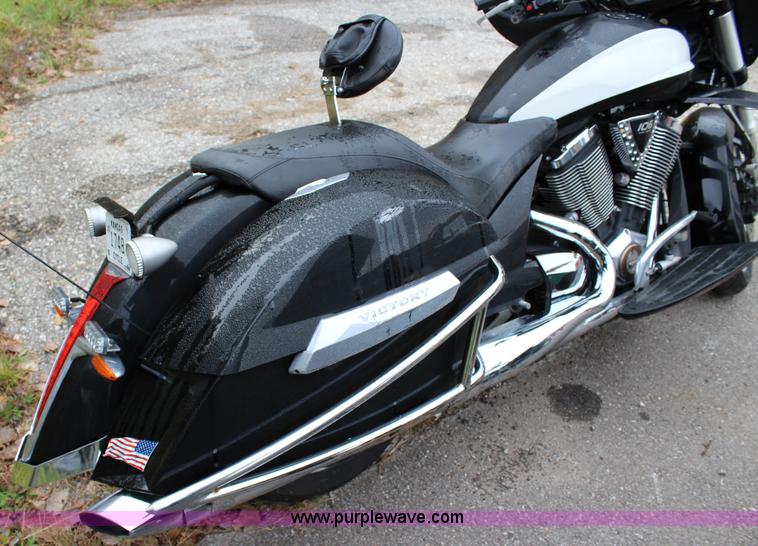 image for item BB9255 2011 Victory motorcycle