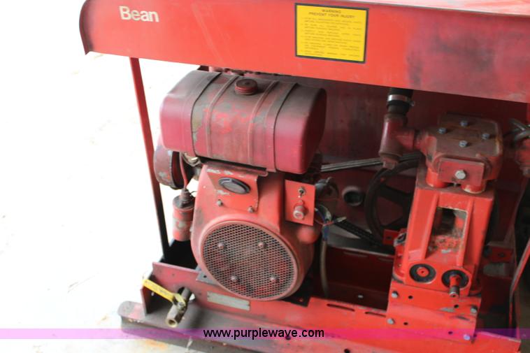 image for item BB9257 FMC sprayer