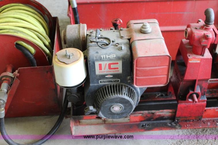 image for item BB9258 FMC sprayer