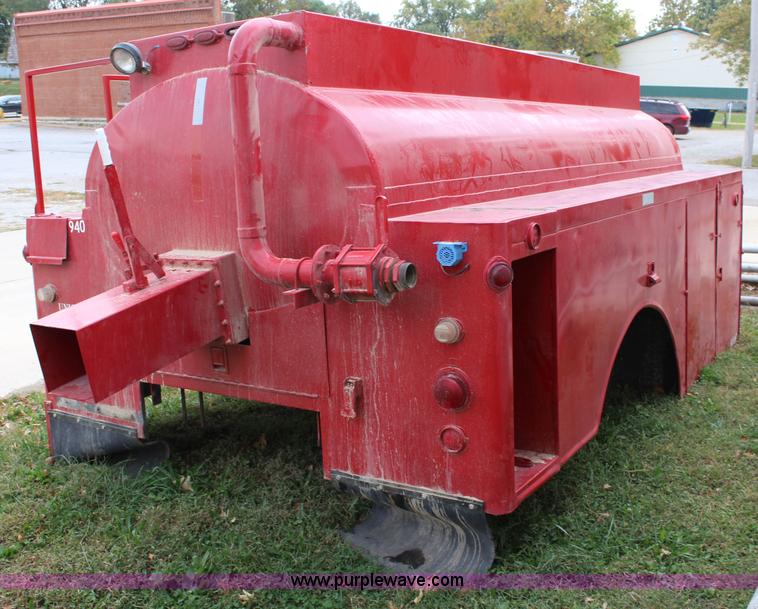 image for item BB9259 1986 Isometrics tanker bed