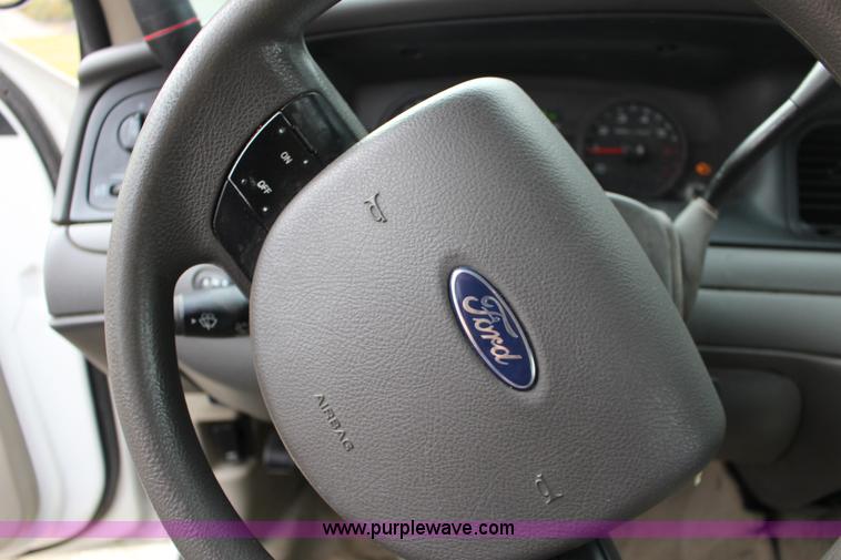 image for item BC9161 2009 Ford Crown Victoria Police Interceptor