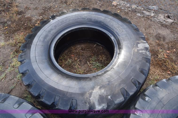 image for item BK9947 (6) Michelin 14.00R24 motor grader tires
