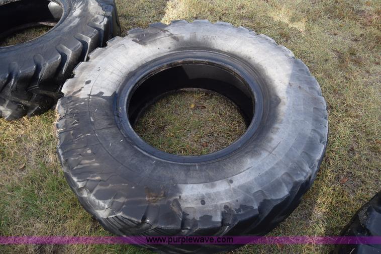 image for item BK9947 (6) Michelin 14.00R24 motor grader tires