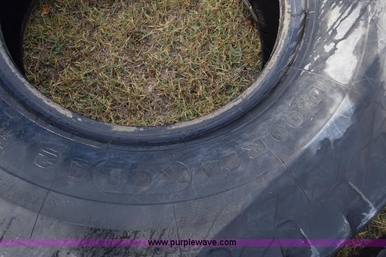 image for item BK9947 (6) Michelin 14.00R24 motor grader tires