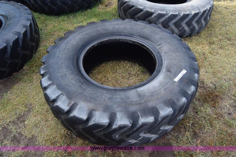 image for item BK9947 (6) Michelin 14.00R24 motor grader tires