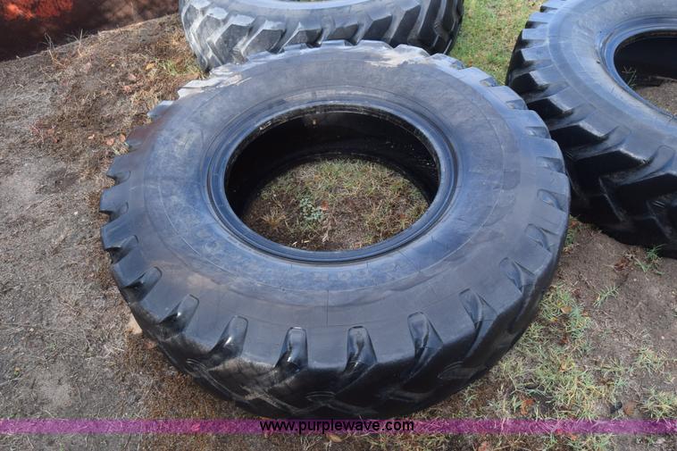 image for item BK9947 (6) Michelin 14.00R24 motor grader tires