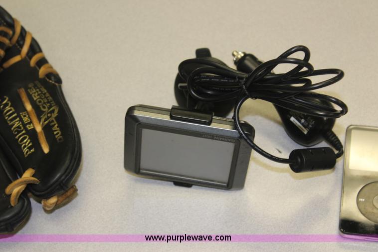 image for item BL9339 Assorted items